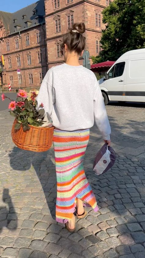 colorful projects are my favs 🌈🍒 Summer cotton skirt using „Organico“ @lanagrossa ❤️‍🔥 #maxiskirt #summeroutfit #colorfuloutfit #markttag… | Instagram Colorful Skirt Outfits Summer, Colorful Maxi Skirt Outfit, Colorful Maxi Skirt, Colorful Skirt Outfits, Crochet Summer Skirt, Maxi Crochet Skirt, Crochet Skirt Outfit, Summer Knitting Projects, Knitting Skirt