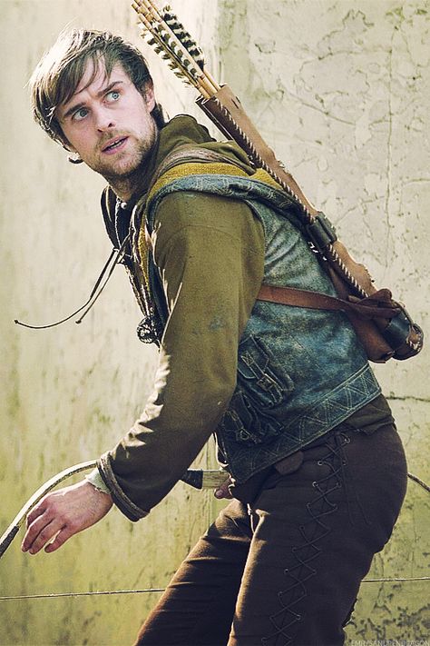 Jonas Armstrong, Robin Hood Bbc, A Series Of Unfortunate Events, Broken Leg, Fantasy Novel, Story Inspiration, Robin Hood, Look At You, Writing Inspiration