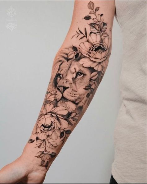 Lion Tattoo Half Sleeve, Lion Tattoo With Flowers, Female Lion Tattoo, Unique Cross Tattoos, Animal Tattoos For Women, Quarter Sleeve Tattoos, Animal Tattoo Ideas, Cross Tattoos, Lion Tattoo Design