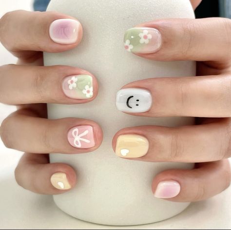 Romantic Nails, Cute Simple Nails, Minimal Nails, Kawaii Nails, Nail Arts, Beauty Bar, Fashion Poses, Diy Nails, Simple Nails