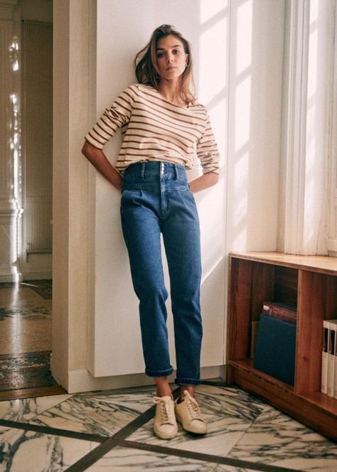 f016e59c7ad8b1d72903bb1aa5720d53desc47104211ri 가을 패션, Mode Vintage, Mode Inspiration, Parisian Style, Look Fashion, Everyday Outfits, Fashion Inspo Outfits, Work Outfit, Style Me