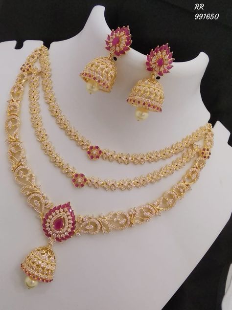 Ruby Necklace Designs, Wedding Jewelry Sets Bridal Jewellery, Bridal Necklace Designs, Neck Pieces Jewelry, Indian Bridal Jewelry Sets, Pretty Jewelry Necklaces, Temple Jewelry, Fancy Jewellery Designs, Gold Bridal Jewellery Sets