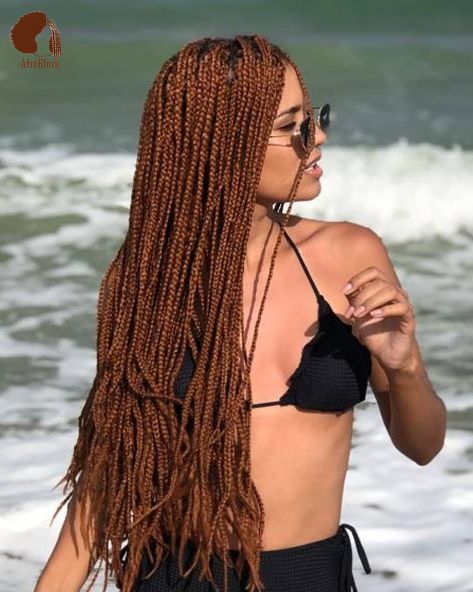 Box Braids com cabelo sintético na nossa cliente @juulialira . Bronze Box Braids, 1b/30/27 Box Braids, T1b/30 Box Braids, Brown Big Box Braids, Box Braids 1b/30, Silver Purple Hair, Hair Styles Braids, French Braid Ponytail, Styles Braids