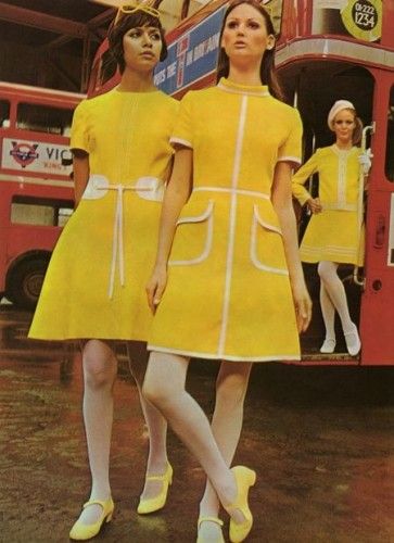 Bright yellow dresses with white stripes & yellow Mary Jane shoes 1960's Fashion In London, 60’s Fashion, 1960s Dresses, 1960 Fashion, Mode Retro, Mode Editorials, 60s 70s Fashion, Fashion 1960s, Yellow Dresses