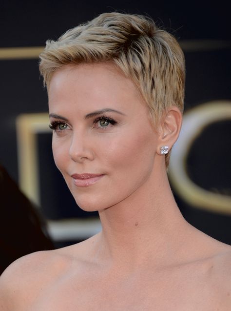 Low Maintenance Short Haircut, Buzz Cut Hairstyles, Chemo Hair, Pixie Hair, Short Pixie Haircuts, Pixie Haircuts, Buzz Cut, Short Hair Styles Pixie, Charlize Theron