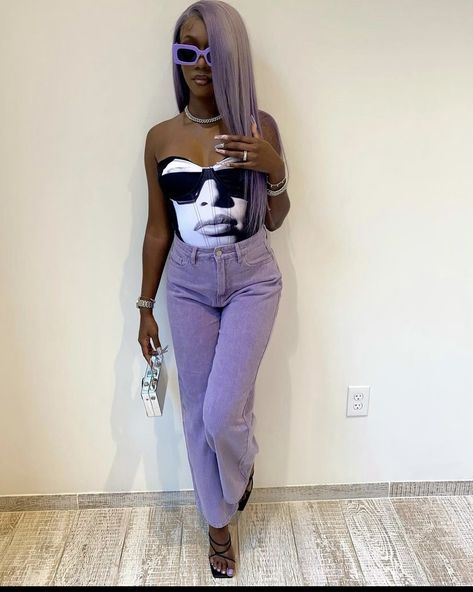 Platform Chunky Heels Outfits Style, Forever 21 Y2k, Black Outfit Pink Accessories, 16 Birthday Outfits Black Women, Girly Rockstar Outfit, Outfits With Purple Hair, Senior Brunch Outfit Ideas Black Women, Senior Brunch Outfit, Purple Outfits Black Women