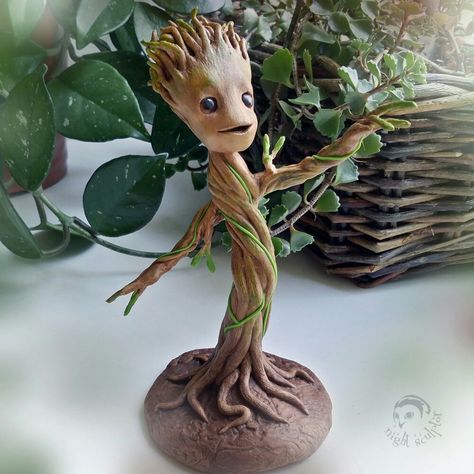 Baby Groot is the roots to happiness in my heart Groot Figurine, Polymer Clay Kunst, Hantverk Diy, Polymer Clay Fairy, Clay Works, Clay Fairies, Polymer Clay Sculptures, Baby Groot, Clay Figurine