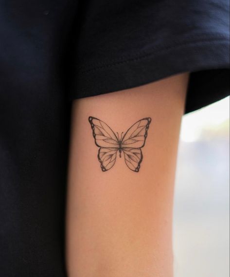 Buterfly Tattoo For Girl Arm, Butterfly Arm Tattoo, Tea Tattoo, Writing Tattoos, Tattoos Women, Small Butterfly, Memorial Tattoos, Tattoo Outline, Tattoo Placement