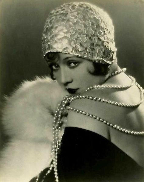 20s Aesthetic, 1920s Aesthetic, Marie Prevost, 1920s Glamour, 1920s Women, Classic Jazz, Silent Film Stars, Flapper Girl, 20s Fashion