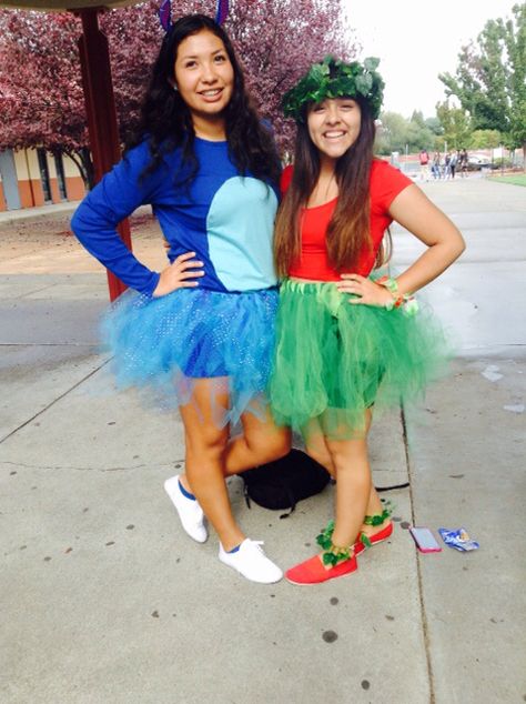 Ideal Halloween costumes!  Lilo and Stitch. Halloween Costumes Stitch And Angel, Kilo And Stitch Costume, Stitch Costume Ideas, Halloween Costumes Lilo And Stitch, Lilo And Stick Costume, Lelo And Stitch Costumes, Bff Costumes, Lilo Costume, Disney Couple Costumes