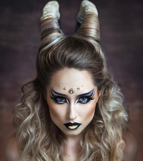 Capricorn Costume Halloween, Capricorn Makeup Looks, Horoscope Photoshoot, Dark Goddess Makeup, Capricorn Makeup, Capricorn Costume, Dark Fantasy Makeup, Zodiac Photoshoot, Capricorn Photoshoot