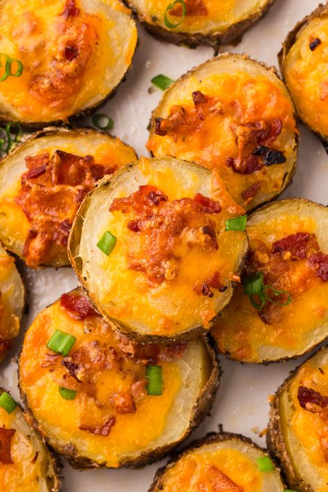 Cheesy Bacon Potato Bites - Kitchen Divas Potato Recipes Appetizers, Red Potato Appetizer Recipes, Cheesy Bacon Potato Bites, Cheesy Potato Bites, Potato Cheese Bites, Cheesy Potato Balls, Loaded Potato Bites, Potato Bites Recipe, Cheesy Bacon Potatoes