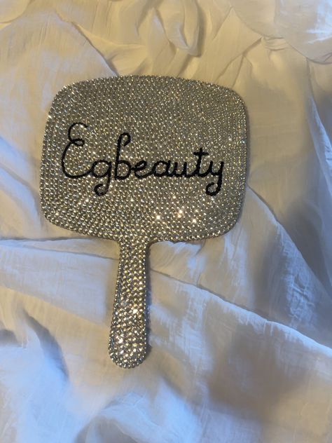 Bejeweled Mirror, Rhinestone Mirror Diy, Rhinestone Hand Mirror, Bedazzle Ideas, Bling Mirror, Personalized Mirror, Rhinestone Mirror, Bling Compact Mirror, Hand Held Mirror