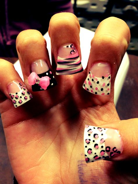 Love all the bling Cheetah Nail Art, Flare Nails, Cheetah Nail Designs, Zebra Nails, Cheetah Nails, Duck Nails, Cute Nail Art Designs, Nails Tumblr, Cute Nail Art