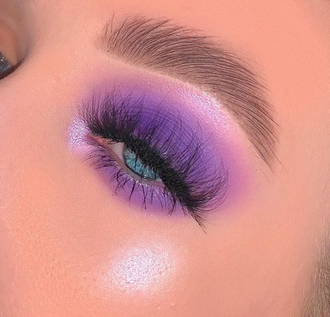 Purple Eyeshadow Looks, Eyeshadow For Hooded Eyes, Purple Makeup, Face Palette, Colourpop Cosmetics, Purple Eyeshadow, Makeup Eye Looks, Pink Eyeshadow, Hooded Eyes