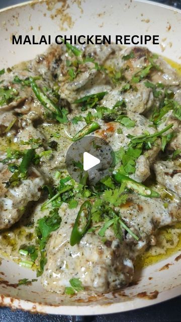 Malai Chicken Recipe, Methi Chicken, Malai Chicken, Kasuri Methi, Cream Chicken, Cumin Seeds, Indian Restaurant, Coriander Leaves, Veg Recipes