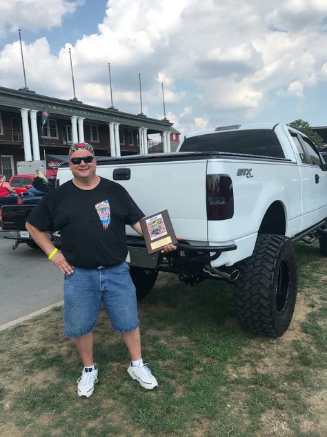 2017 Indianapolis 4wheel jamboree excellence award ,and $ 500 gift certificate from Lebanon ford out of Ohio! Trucks For Sell, Inspirational Smile Quotes, Vip Card, Bra Image, Alex Morgan, Document Sign, Night Flowers, Excellence Award, Make Easy Money