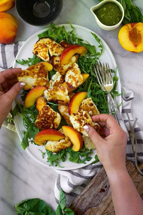 Halloumi Peach Salad, Peach Halloumi Salad, Mediterranean Tofu, Tofu Egg Salad, Halloumi Recipes, Salad With Balsamic Vinaigrette, Healthy Sandwich, Egg Salad Sandwich, Fried Halloumi