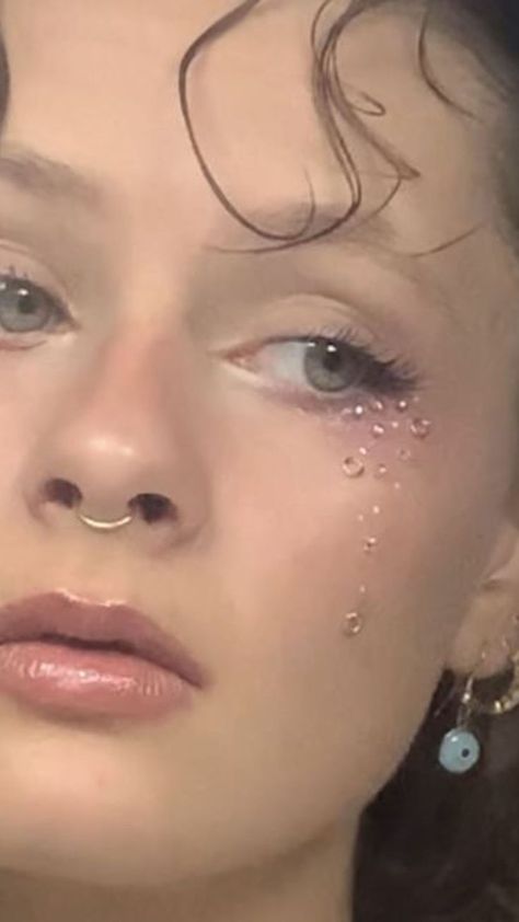 Mitski Concert Makeup, Strange Makeup Looks, Glitter Crying Makeup, Prom Makeup Pearls, Pearl Prom Makeup, Rhinestone Tears Makeup, Mitski Makeup, Face Pearls Makeup, Tear Drop Makeup