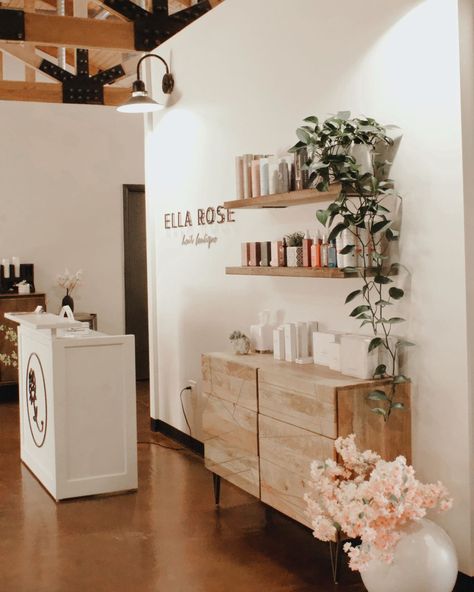 Salon decorsalon interiorhair salonboho modern saloncute salon ideas Spa Decor Ideas Estheticians Boho, Home Salon Ideas Small Nails, Boho Small Salon Ideas, Rattan Salon Decor, Boho Chic Spa Decor, Cottage Salon Ideas, Boho Modern Salon Decor, Hair Dressers Salon Ideas, Boho Lobby Decor