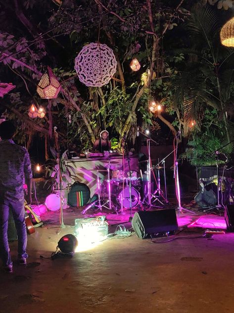 What to do with your Friday, Saturday & Sunday Night in North Goa! - Hippie In Heels Goa Night Party, Goa Night, North Goa, Jamie Jones, Live Jazz, Hippie Vibes, Friday Saturday Sunday, Live Band, Big Night