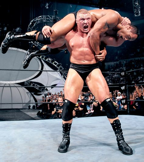 Rock vs Brock Summerslam 2002 Raw Wwe, Wwe Pictures, Wrestling Superstars, Wwe Champions, Brock Lesnar, Royal Rumble, Wwe News, Roman Reigns, Wwe Superstars