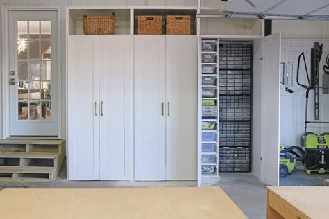 Home Organization Furniture, Tall Garage Cabinet, Diy Garage Cabinets With Doors, Garage Organization Cabinets, Garage Cabinet Organization, Small Garage Organization, Garage Inspiration, Organized Garage, Garage Storage Inspiration