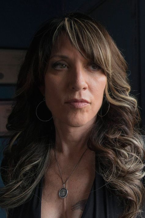 Who Is Gemma Teller Visiting in Prison in Mayans MC? Gemma Teller Hair, Breaking Bad Son, Gemma Teller Style, Sons Of Anarchy Gemma, Sons Of Anarchy Characters, Gemma Teller Morrow, Gemma Teller, Ryan Hurst, Katey Sagal