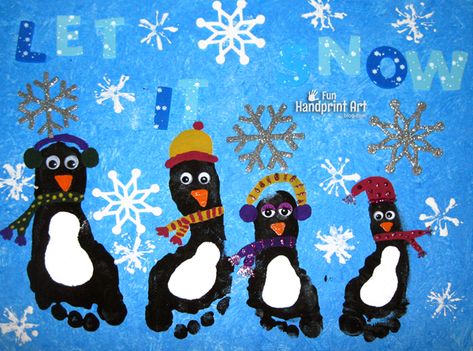 I am in love with how this Footprint Penguin Canvas Keepsake turned out! My son has a black, white, & red penguin-themed bedroom and this is proudly displayed on the wall in there. The other week, he took the footprint penguin plate keepsake I made when he was 2 yrs old off of the shelf … Footprint Gifts, Footprint Penguin, Christmas Footprint, Daycare Projects, Holiday Retail, Juleverksted For Barn, Footprint Crafts, Footprint Art, Handprint Crafts