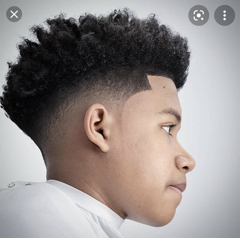 Black Boys Haircuts Fade, Black Fade Haircut, Black Hair Fade, Top Fade Haircut, Types Of Fade Haircut, Boys Fade Haircut, Mid Fade Haircut, Afro Fade, Black Boys Haircuts