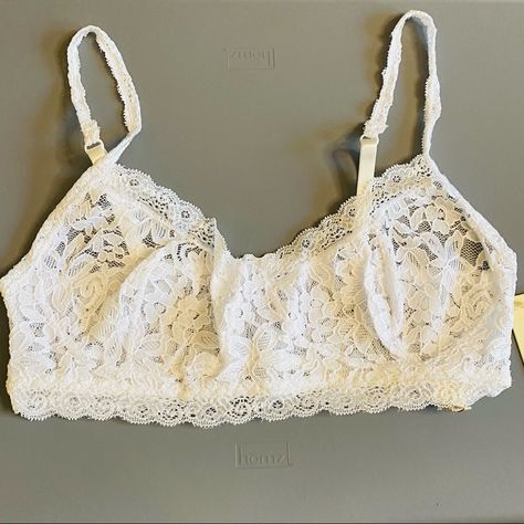 Elan Bra Bralette White Lace Adjustable Straps Available In Small & Medium White Lace Bra, White Lace Bralette, White Bralette, Black Lace Bralette, Lace Bralette, Lace Bra, Floral Lace, White Lace, Women's Intimates