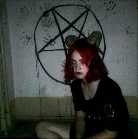 Dark Demon, Devil Aesthetic, Arte 8 Bits, Grunge Boy, Selfie Photography, Dark Grunge, Goth Aesthetic, Grunge Goth, Grunge Photography