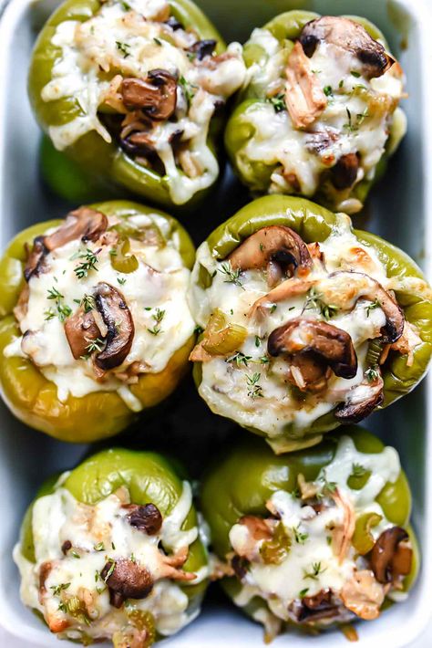 Green Peppers Stuffed, Stuffed Bell Peppers Chicken, Mushroom Stuffed, Chicken And Mushroom, Bell Pepper Recipes, Foodie Crush, Green Peppers, Chicken Stuffed Peppers, Peppers Recipes