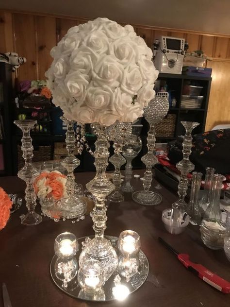 Dollar Store Centerpiece Ideas Wedding, Elegant Centerpieces For Party, Dollar Store Wedding Centerpieces, Dollar Store Centerpiece Ideas, Centerpiece Ideas Wedding, Dollar Store Wedding, Dollar Store Centerpiece, Wedding Decorations Diy Centerpiece, Dollar Tree Centerpieces