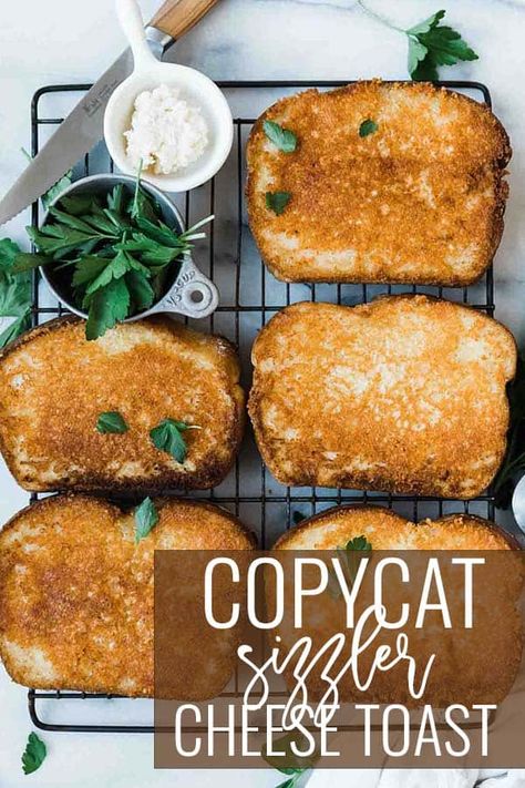 Copycat Sizzler Cheese Toast | The most delicious snack or side dish in the form of this Sizzler Cheese Toast. Whip this up using only three ingredients, and a skillet. You can’t get easier than that! || Oh So Delicioso Sizzler Cheese Toast, Cheese Toast Recipe, Cheese Danish Recipe, Danish Recipe, Tasty Bread Recipe, Garlic Cheese Bread, Cheese Danish, Garlic Cheese, Cheese Toast