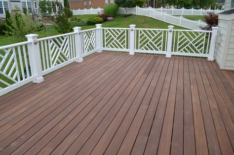 Massaranduba Deck with Chippendale Railings - Traditional - Deck - DC Metro - by Greensward LLC | Houzz Chippendale Deck Railing, Chippendale Railing, Porch Banister, Vinyl Deck Railing, Deck Stair Railing, White Deck, Cedar Deck, Deck Stairs, Deck Railing