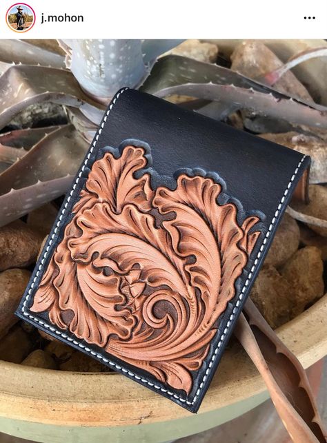 Oak Leaf Leather Tooling Pattern, Leather Phone Case Western, Diy Leather Working, Diy Leather Wallet, Custom Leather Work, Leather Stamping, Tooled Leather Wallet, Leather Business Card Holder, Leather Patterns