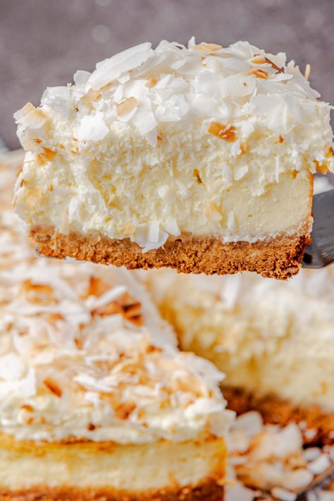 Best Homemade Toasted Coconut Cheesecake Recipe - Powered By Mom Toasted Coconut Cheesecake, Coconut Cream Pie Cheesecake, Coconut Cheesecake Recipes, Coconut Cream Cheesecake, Toasted Coconut Recipes, Coconut Mousse, Coconut Cheesecake, Cheesecake Toppings, Coconut Pie