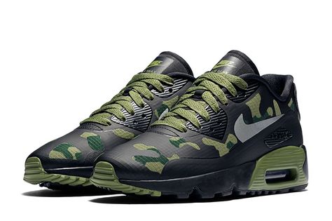 Nike Air Max 90 Ultra Green Camo Nike Air Max 90s, Air Max 90 Leather, Sneaker Bar, Camo Shoes, Nike Kicks, Nike Shoes Air Force, Custom Nike Shoes, Sneaker Magazine, Shoes Sneakers Jordans