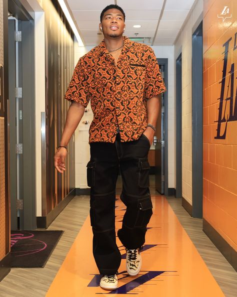 (1) Los Angeles Lakers on X: "Rui with the drip in back-to-back games 💧 https://t.co/LlDmUou58p" / X Trendy Boy Outfits, Men Fashion Casual Outfits, Los Angeles Lakers, Streetwear Fashion, Boy Outfits, Casual Outfits, Basketball, Angeles, Street Wear