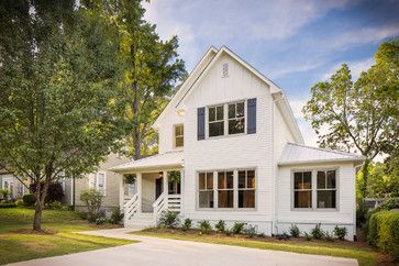 First option for off-white paint color: Sherwin Williams Neutral Ground. Natural Choice Exterior, Natural Choice Sherwin Williams, White Siding Exterior, Modern Lakehouse, White Exterior Paint Colors, Sunrise Drive, Cottage House Exterior, Stucco Colors, White Exterior Paint