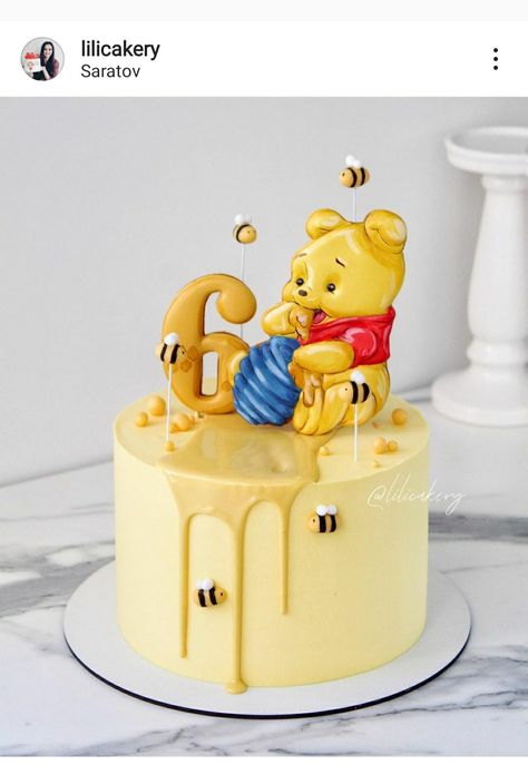 Pooh Cake Birthday, Winnie Pooh Cake, Baby Surprise, Pooh Cake, Winnie The Pooh Cake, Peppa Pig, Cake Designs, Winnie The Pooh, First Birthdays