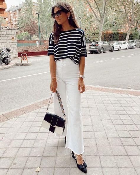 40+ Classy White Jeans Outfits For Ladies [2024]: What To Wear With White Jeans Classy White Jeans, White Flare Jeans Outfit, Casual White Jeans Outfit, Flare Jeans Outfit Spring, White Jeans For Fall, White Jeans Outfit Spring, White Jeans Outfit Summer, White Jeans Outfit Winter, Style White Jeans