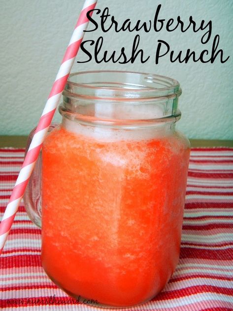 Strawberry Pineapple Punch, Slush Punch, Strawberry Slushie, Strawberry Slush, Slush Recipes, Alcoholic Punch Recipes, Amazing Drinks, Slushie Recipe, Alcoholic Punch