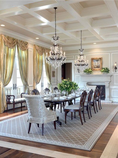 19 Magnificent Design Ideas of Classy Traditional Dining Rooms Meja Sofa, Traditional Dining Rooms, Dining Design, Real Estat, Traditional Dining, Traditional Dining Room, Luxury Dining Room, Elegant Dining Room, The Dining Room