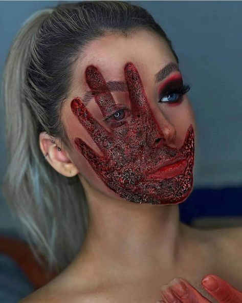 Burn Makeup, Creative Halloween Makeup, Holloween Makeup, Creepy Makeup, Horror Make-up, Creepy Halloween Makeup, Halloween Makeup Diy, Halloween Makeup Pretty, Special Fx Makeup