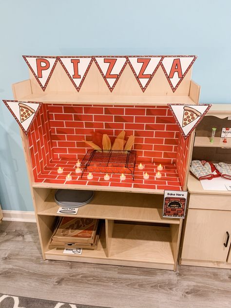 Preschool Pizza Parlor Dramatic Play Center Pizza Parlor Dramatic Play, Play Pizza Shop, Preschool Pizza, Valentine Pizza, Play Preschool, Dramatic Play Themes, Dramatic Play Center, Pizza Parlor, Kids Pizza