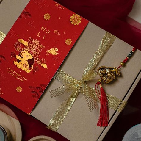 Lunar New Year Hampers, Chinese New Year Hampers Package Design, Chinese New Year Gift Box Design, Cny Hampers Packaging Design, Chinese New Year Hampers Ideas, Chinese New Year Gift Box Ideas, Imlek Hampers, Chinese New Year Packaging, Cny Cake