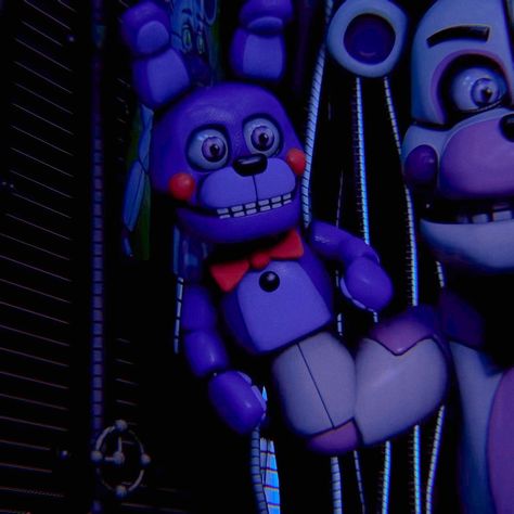 Five Nights At Freddy's Matching Icons, Sisters Location Fnaf, Sister Location Pfp, Fnaf Icons Aesthetic, Fnaf Sister Location Characters, Bon Bon Fnaf, Fnaf Icon, Fnaf Pfp, Fnaf Wallpaper