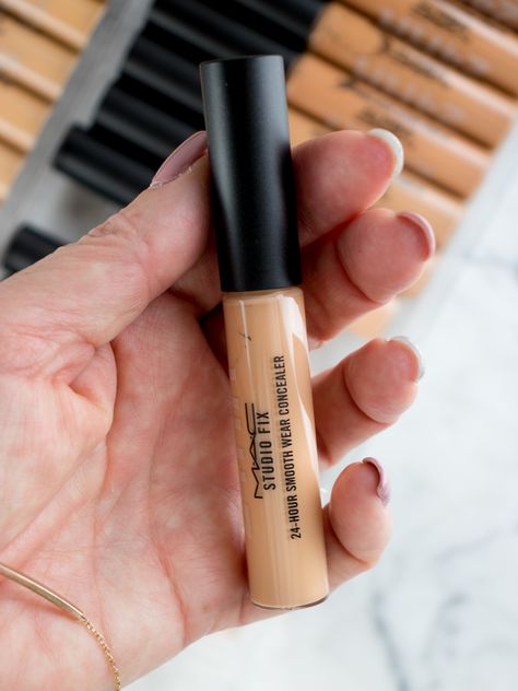 MAC Studio Fix 24-Hour Smooth Wear Concealer Mac Studio Fix Concealer, Mac Concealer, Best Fake Eyelashes, Mac Studio Fix, Mac Studio, Fall Makeup Looks, Cat Eye Makeup, Studio Fix, Winter Makeup